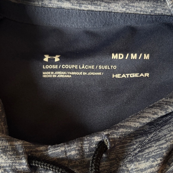 Under Armour Two-Tone Gray Hooded Shirt - Picture 3 of 3